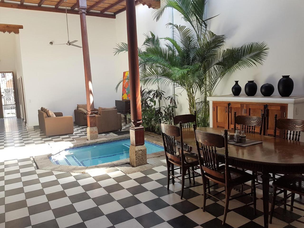 Lovely New-Build Colonial House With Plunge Pool Granada Exterior photo